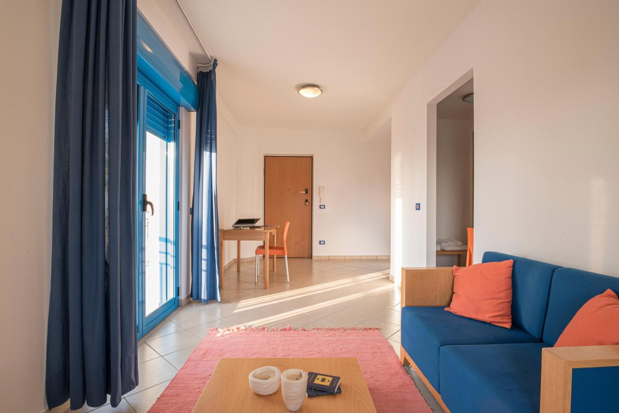 Residence Miljunka SantʼAgata di Militello Extérieur photo
